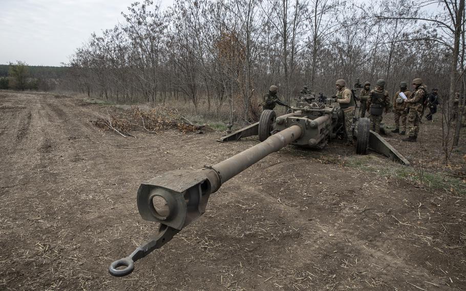 A Ukrainian artillery unit prepares Wednesday to fire a U.S.-provided M777 howitzer at Russian armored vehicles near Snihurivka in the Mykolaiv region. A few hours later, Ukrainian forces liberated the town.