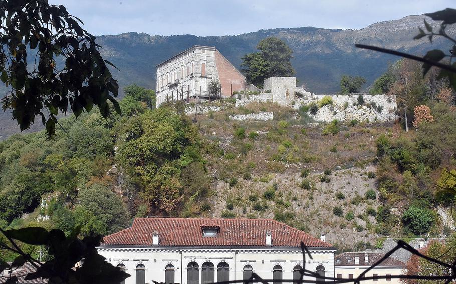 The castle in Polcenigo looms over the town's main square, which is not far from the Sentiero Naturalistico Gor trailhead. The nature trail runs between Polcenigo and Budoia in Italy.