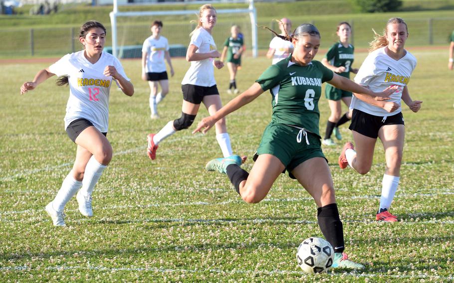 Amaya Schaffeld gets set to kick.