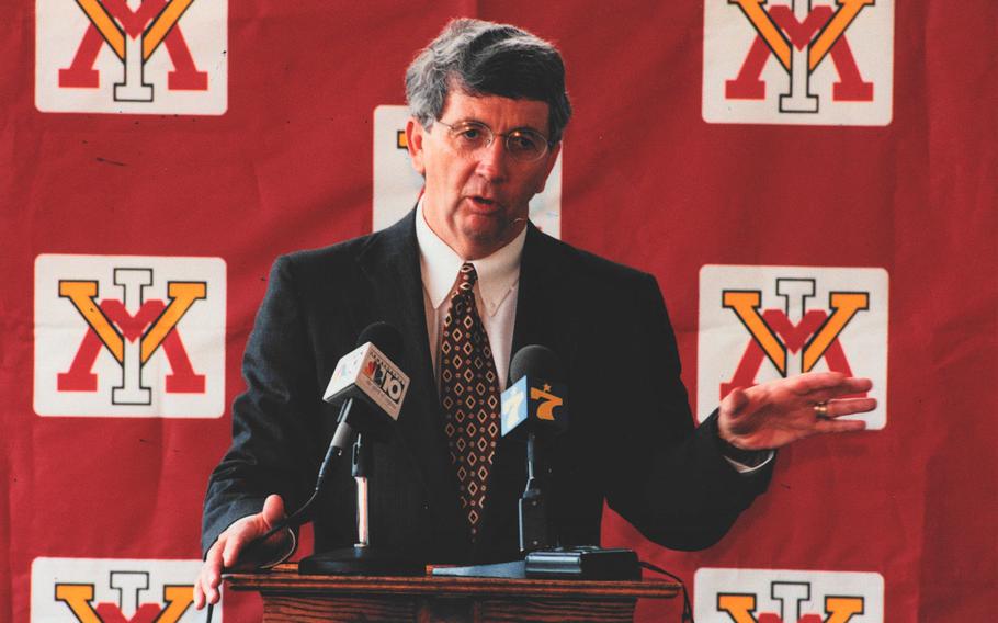 Former Virginia Military Institute Athletic Director and Vietnam War veteran Donny White died last week of cancer at 78.