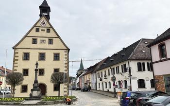 A war memorial stands outside the city offices in Grafenwoehr, Germany, as seen on April 7, 2025.