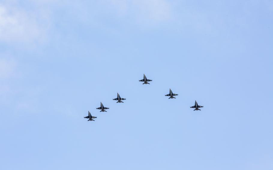 Pilots with Marine Fighter Attack Squadron (VMFA) 112, Marine Aircraft Group 41, 4th Marine Aircraft Wing, rehearse flight formations in preparation for a deployment sendoff aboard Naval Air Station Fort Worth Joint Reserve base on Sept. 2, 2021.