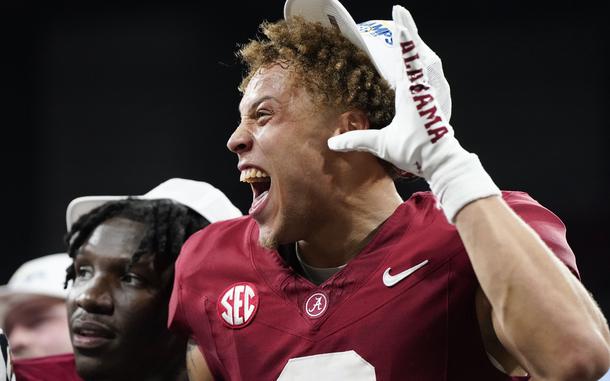 Alabama wide receiver Jermaine Burton (3) celebrates after a win against Georgia after the Southeastern Conference championship NCAA college football game in Atlanta, Saturday, Dec. 2, 2023. (AP Photo/Mike Stewart)