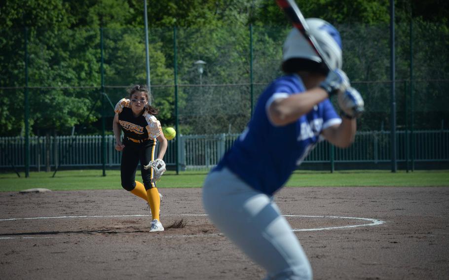 Stuttgart’s Shannon Correa throws a pitch against Ramstein’s Parker Ingram during  the DODEA-Europe Softball Championships in Kaiserslautern, Germany, May 18, 2023.