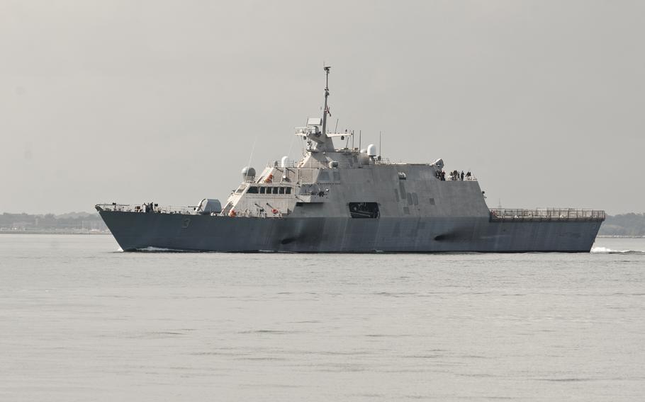LCS3, the USS Fort Worth, departs Norfolk NOB en route to Mayport, Fla., as part of its maiden voyage toward Galveston, Texas, for its Commissioning Ceremony, Aug. 27, 2012.