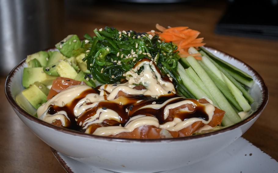 Sushi bowls at Viet Phap, a restaurant in Ramstein-Miesenbach, offer a mix of fish and vegetables. 