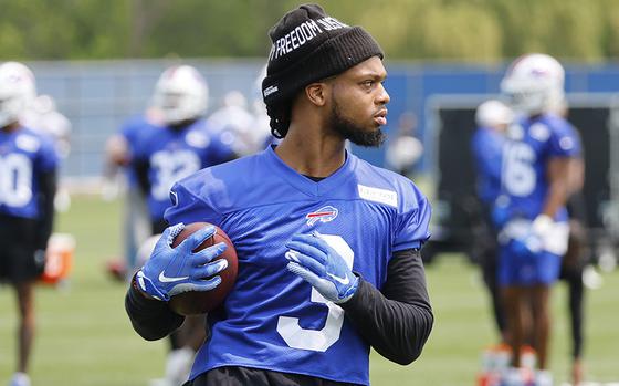 Buffalo Bills defensive back Damar Hamlin (3) works out during NFL football practice in Orchard Park, N.Y., Tuesday May 23, 2023. (AP Photo/Jeffrey T. Barnes)
