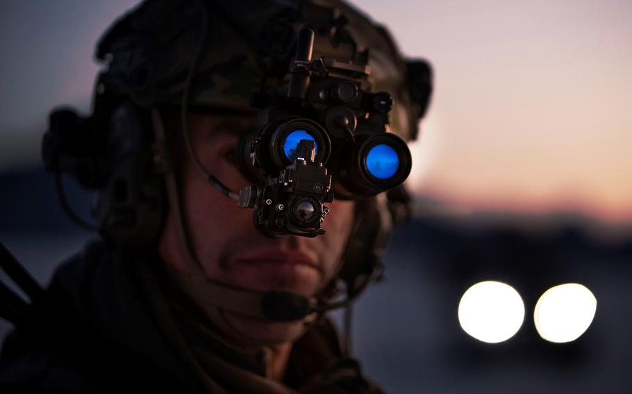 Elbit's enhanced night vision goggles have thermal imaging and augmented reality capabilities. 