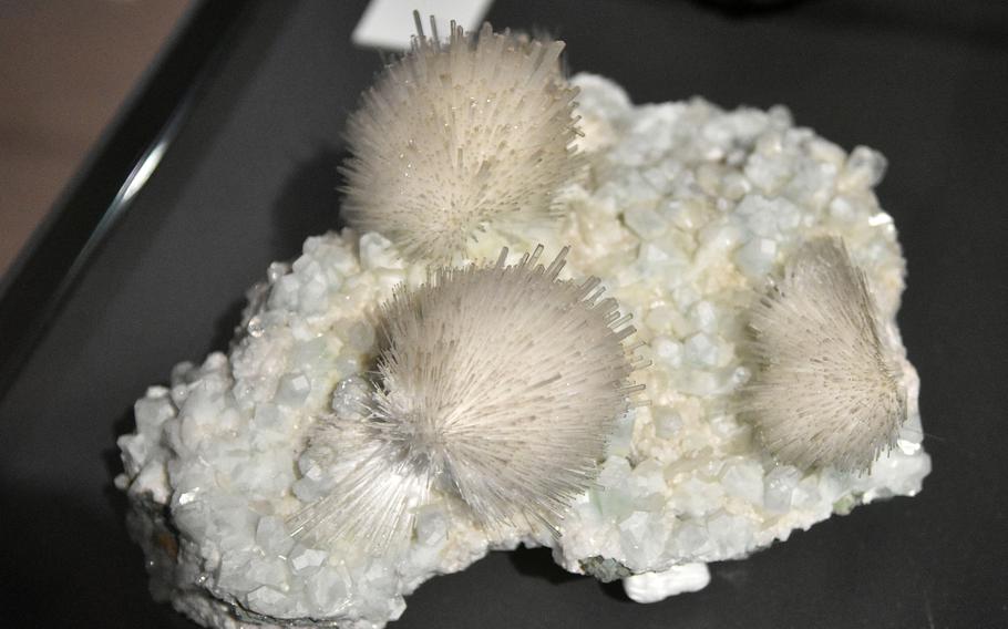 A piece of mesolite from Poona, India, on display in a temporary exhibit at Museum Wiesbaden.  