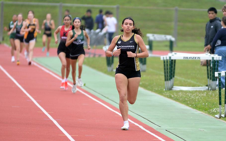 Cassandra Jarzabek leads a race.