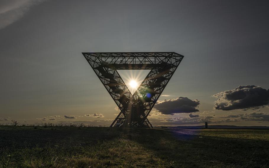 The Saar Polygon in Ensdorf, Germany, takes on different shapes as the viewer moves around the structure. 