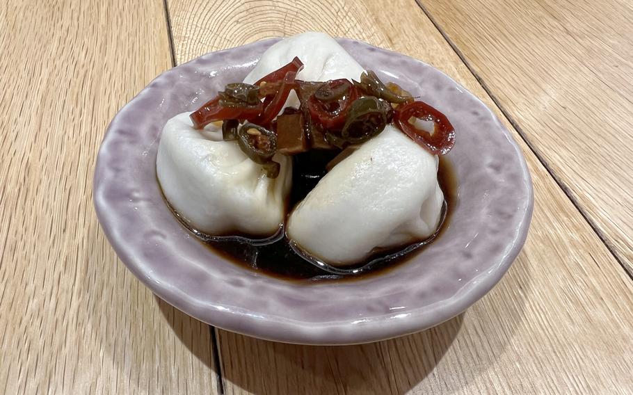 The vegetarian sesame dumplings may be the highlight of your meal at Chipoon in Harajuku, Tokyo. 