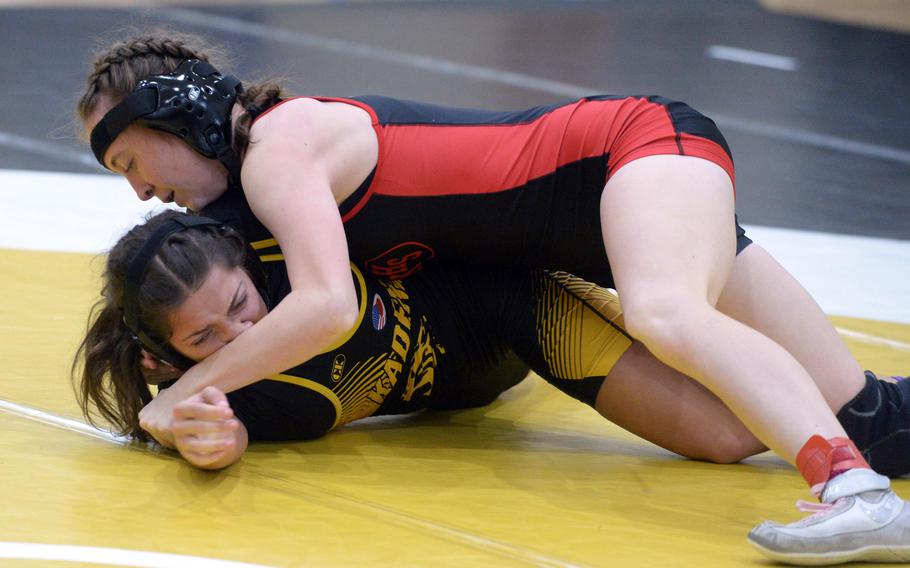 Audrey Snyder is on top in her match.