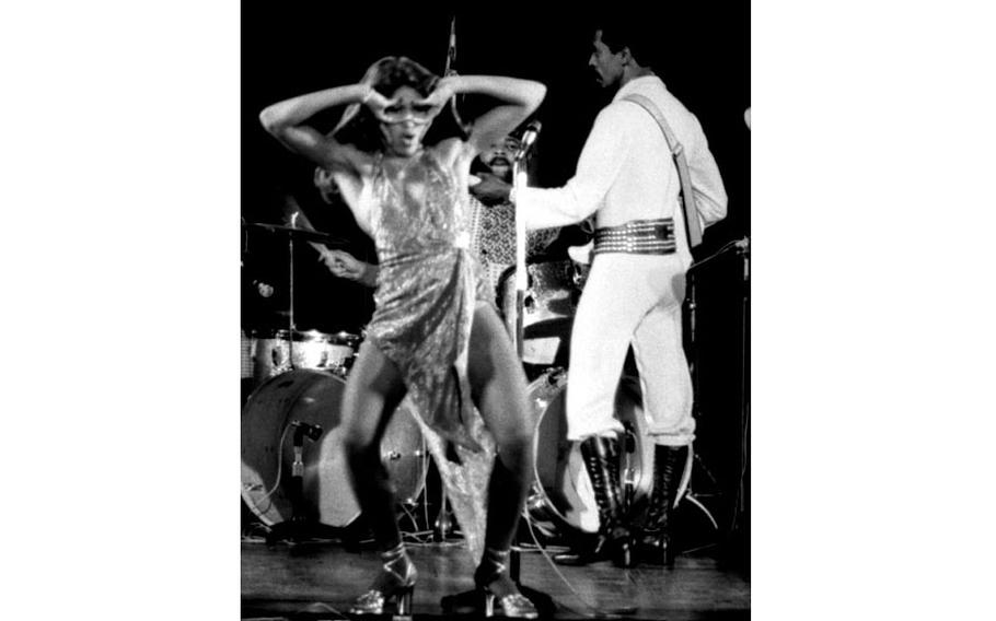 Tina Turner onstage in 1972 at Frankfurt’s Jahrhunderthalle, backed up by then-husband Ike and his band.