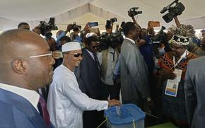 Chadian interim President Mahamat Deby Itno casts his ballot, in N'djamena, Chad, Monday, May 6, 2024,  in a long delayed presidential election that is set to end three years of military rule. (AP Photo/Mouta)