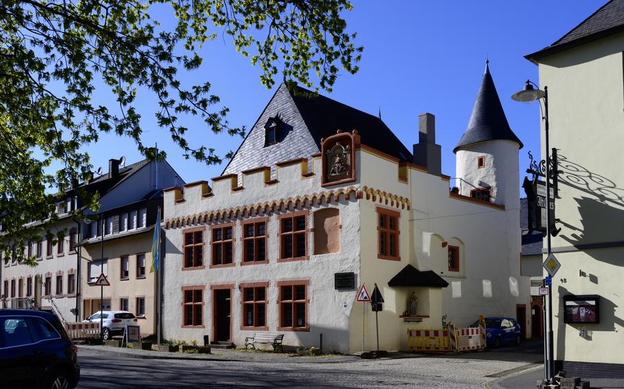 The house where Cardinal Nicholas of Cusa was born in 1401, now a museum.