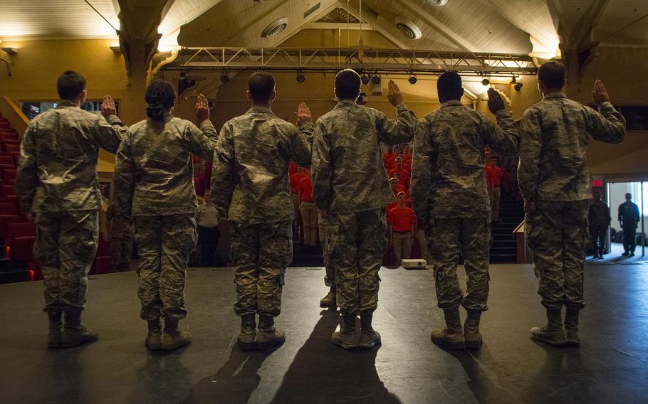 Six Air Force ROTC cadets take the oath of enlistment at Clemson University in 2017. 