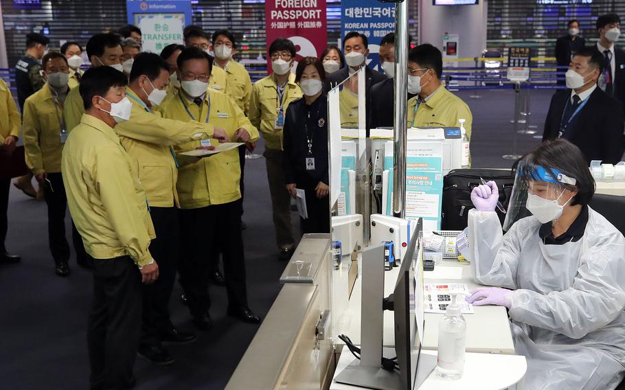 South Korean Prime Minister Kim Boo-kyum inspects the COVID-19 quarantine area at Incheon International Airport, Dec. 6, 2021. 