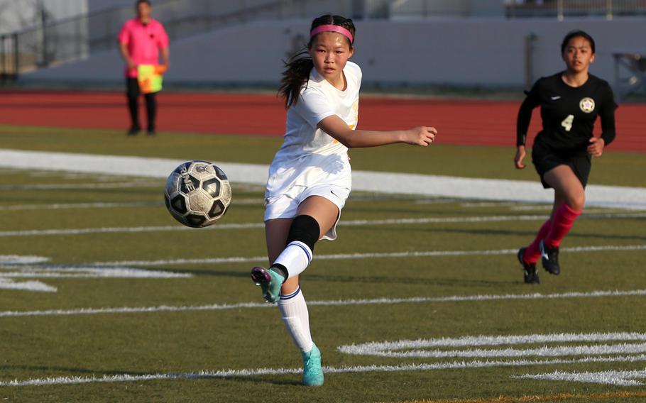 Freshman Aubrey Oh scored all three goals for Yokota, giving her a team-leading 10 on the season, as Yokota shut out Matthew C. Perry 3-0.