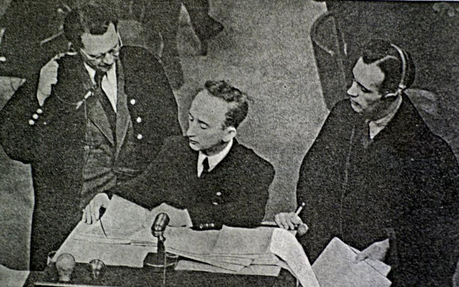 Benjamin Ferencz (center), serving as chief prosecutor at the Nuremberg Trials in 1947. He helped convict 22 members of the Nazi SS for the executions of 1 million people during the war.