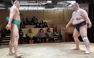 To win a sumo bout, a wrestler must force the opponent from the dohyo or to touch the ground with any part of the body other than the soles of the feet.
