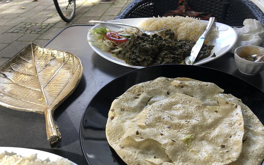 Pakoras and palak paneer at Raj Mahal in Kaiserslautern, Germany.