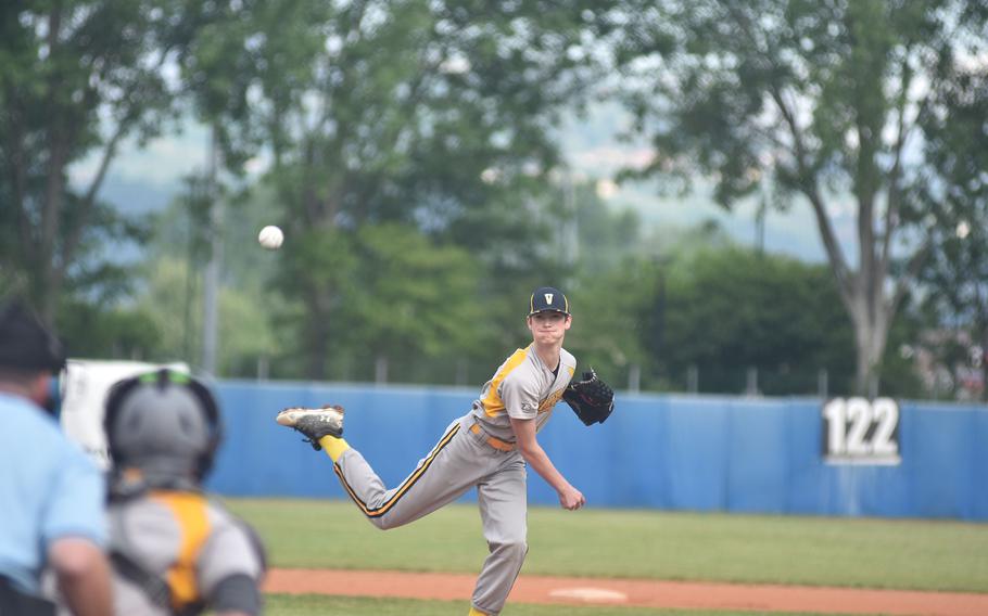 Vicenza’s Roman McAlpine watches a pitch sail toward the plate Saturday, April 20, 2024, in a game against Naples at Vicenza’s Palladio stadium.