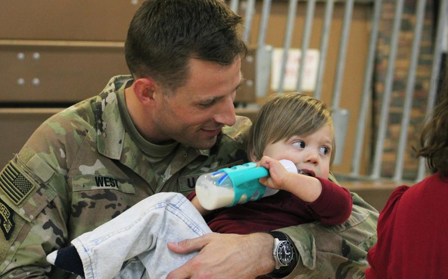 U.S. Army 4th Infantry Division Soldiers embrace their families and friends at the Special Events Center, Sep. 13, 2023, at Fort Carson, Colo. 4th Infantry Division Soldiers returned from a nine-month deployment.