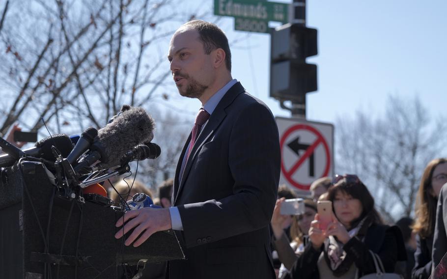 Vladimir Kara-Murza speaks during a ceremony to unveil a new street sign, the Bors Nemtsov Plava, in front of the Russian Embassy in Washington in 2018.