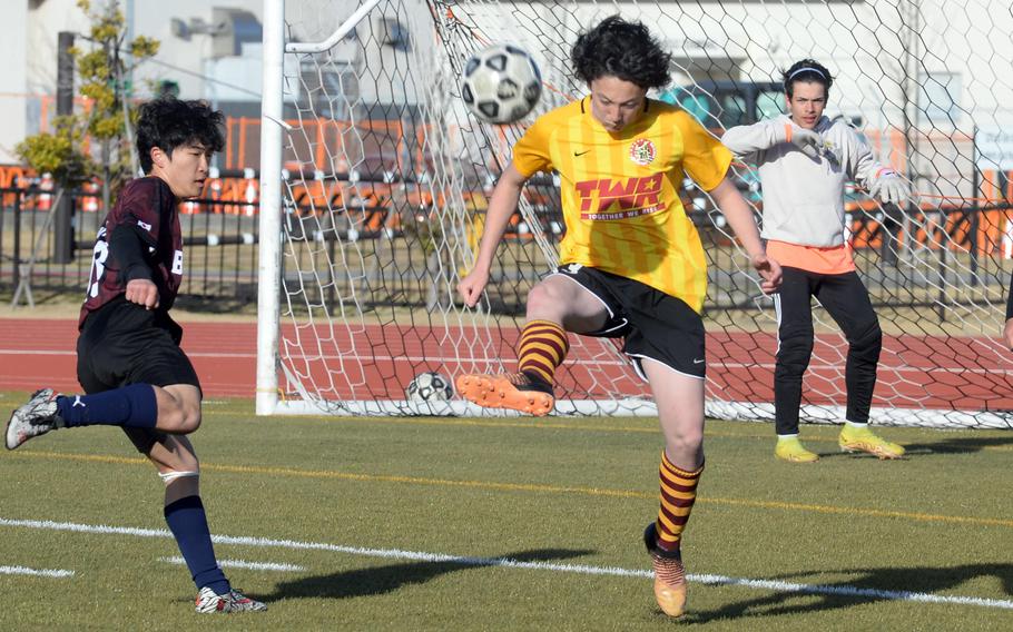 Matthew C. Perry’s Preston Ramirez sends a clearing pass away from the Samurai net.