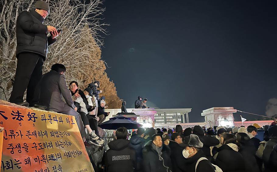 South Korea activists and bystanders gather.