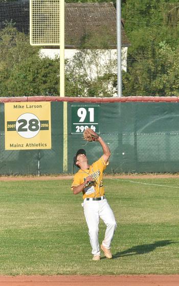 Mainz second baseman Nici Weichert prepares to catch a fly ball during the Athletics’ game against Regensburg on June 16, 2023, in Mainz, Germany. Weichert, who has been with the club for 24 years starting in his youth, also is the Athletics’ sporting director.