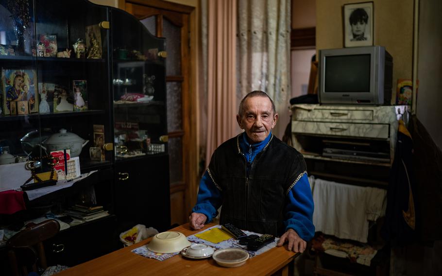 Oleksandr Zayarny, 68, at his home in Odesa, Ukraine, on March 6, 2022. MUST CREDIT: Washington Post photo by Salwan Georges