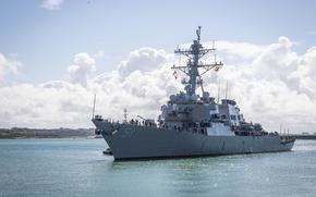 The guided-missile destroyer USS Arleigh Burke, seen here arriving at its homeport in Rota, Spain, April 11, 2021, has received a service life extension. 
