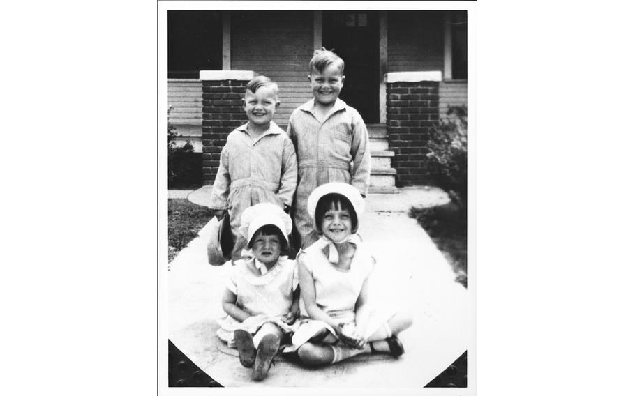 Bob Dole with his siblings in 1930.