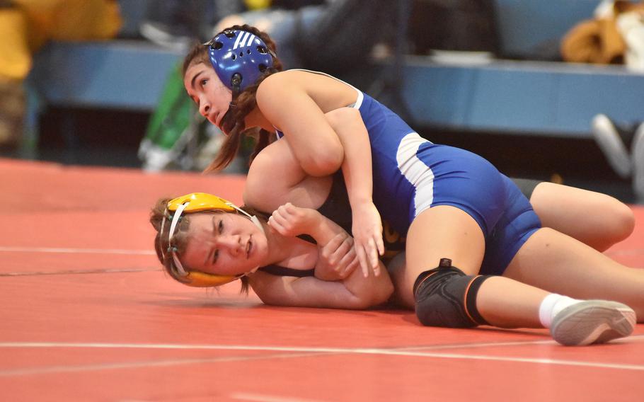 Rota’s Quenettte Kirkconnell gets the best of Vicenza’s Penelope Gomlak in a 106-pound match Saturday, Jan. 14, 2023, at Aviano, Italy.

Kent Harris/Stars and Stripes