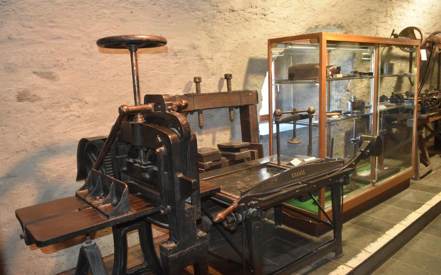 A printing press on display in the Burg Rheinfels museum on April 16, 2022. The castle was a hub of culture and science from the 13th through 16th century. 