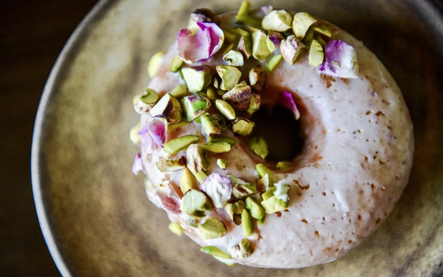 Petiole’s brioche-raised doughnuts are delicious. The rose pistachio is highly recommended. The pistachios were generous.