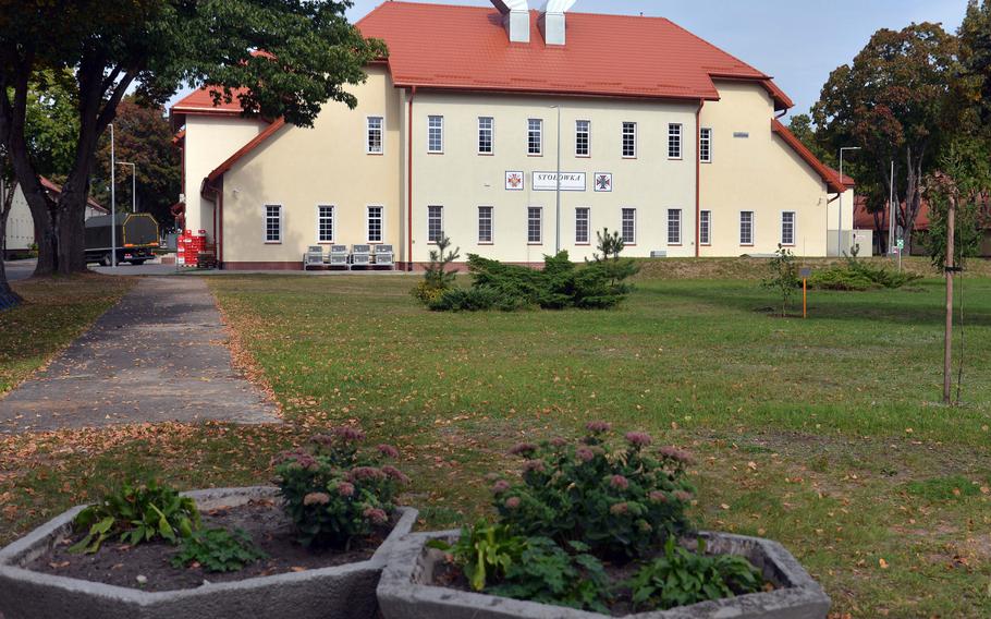 Soldiers deployed with NATO's Battle Group Poland seem pretty happy with the new dining facility on the base at Bemowo Piskie.