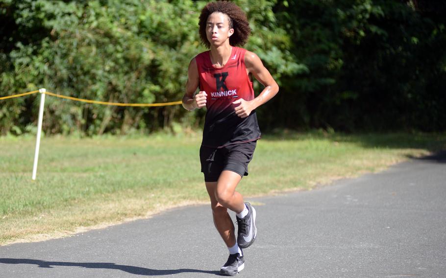 Taisha Boyd runs the race.