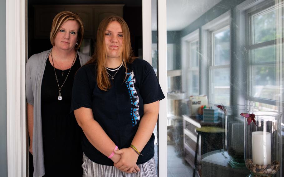 Cara Schade with her daughter, Lydia, a senior at Nouvel Catholic Central High School.