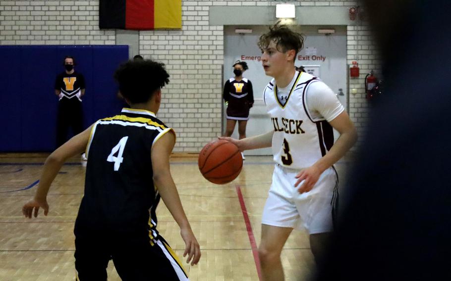 Vilseck’s Noah Russo looks at the Stuttgart defense during a game at against the Panthers on Friday, Jan. 7, 2022, at Vilseck, Germany.