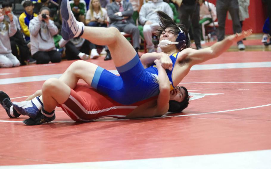 Akira  Kaneko of Shonan Military Academy twisted up St. Mary’s Taiyo Mitsuoka en route to claiming the  Beast of the East 148-pound weight class.