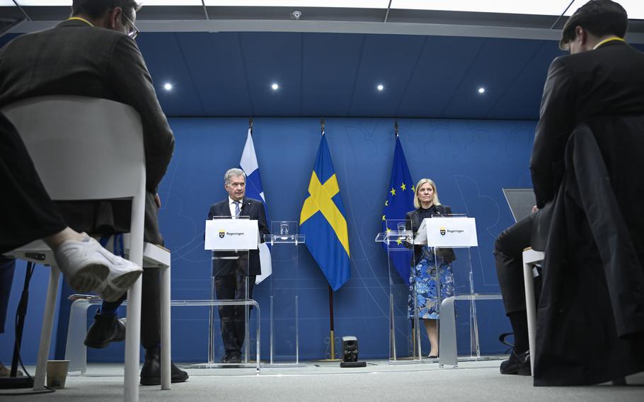 President of Finland Sauli Niinisto, left, and Swedish Prime Minister Magdalena Andersson attend a joint news conference in Stockholm, Tuesday May 17, 2022.