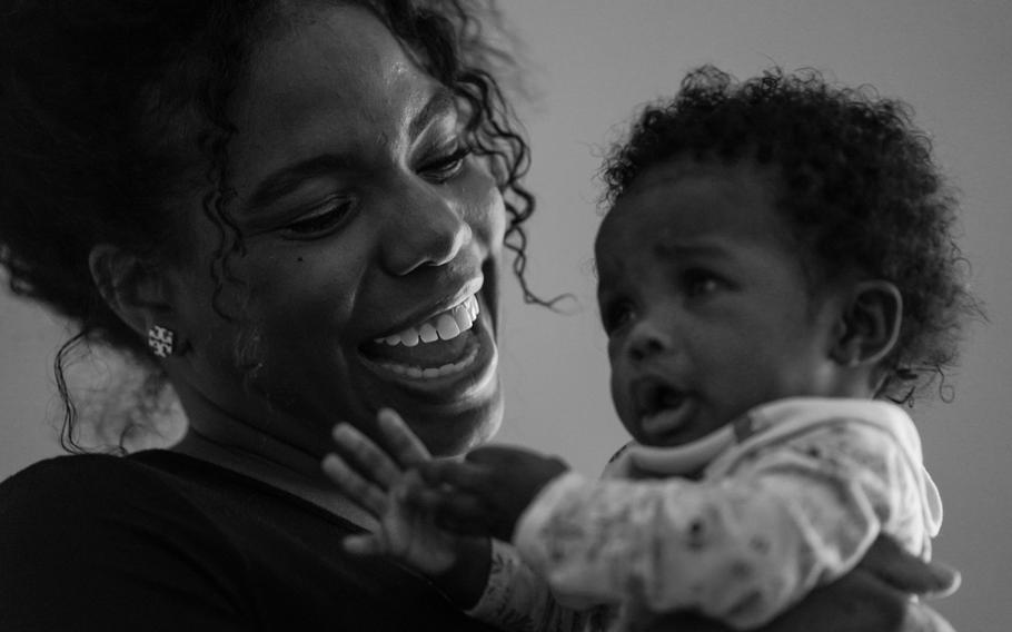 Anderson experienced complications during pregnancy, but her daughter, Arleaux, arrived healthy. 