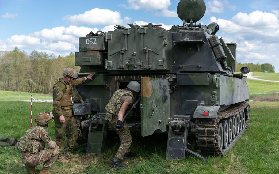 Ukrainian artillerymen load an M109 self-propelled howitzer, during training at Grafenwoehr Training Area, May 12, 2022. Soldiers from the U.S. and Norway trained armed forces of Ukraine artillerymen on the howitzers as part of security assistance packages from their respective countries.