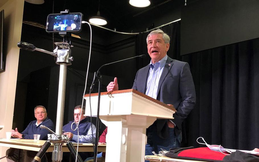 GOP Senate candidate Mike Durant, the retired Army pilot portrayed in the movie “Black Hawk Down,” addresses the Republican Men’s Club in Huntsville, Ala. on Saturday, Jan. 15, 2022. 