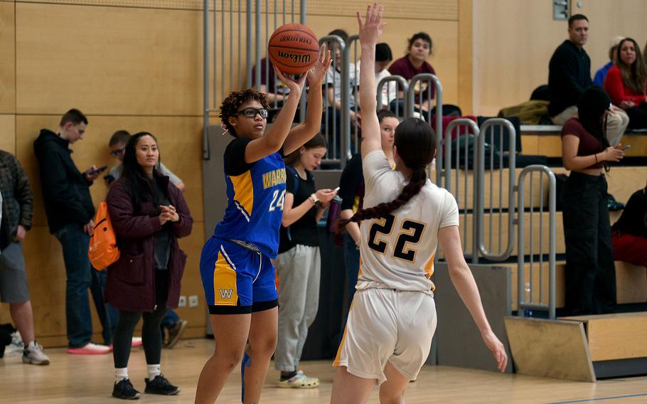 Keyoni Green shoots.