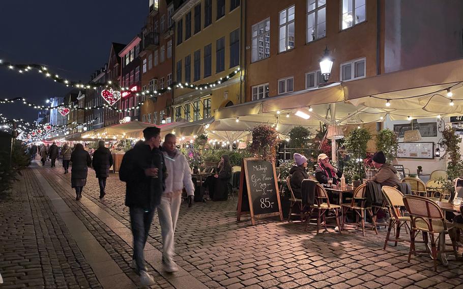 With coronavirus cases soaring, Denmark has bumped up closing time for restaurants and bars. But groups still congregate, indoors and outdoors, in many of Copenhagen’s canal-lined neighborhoods. 