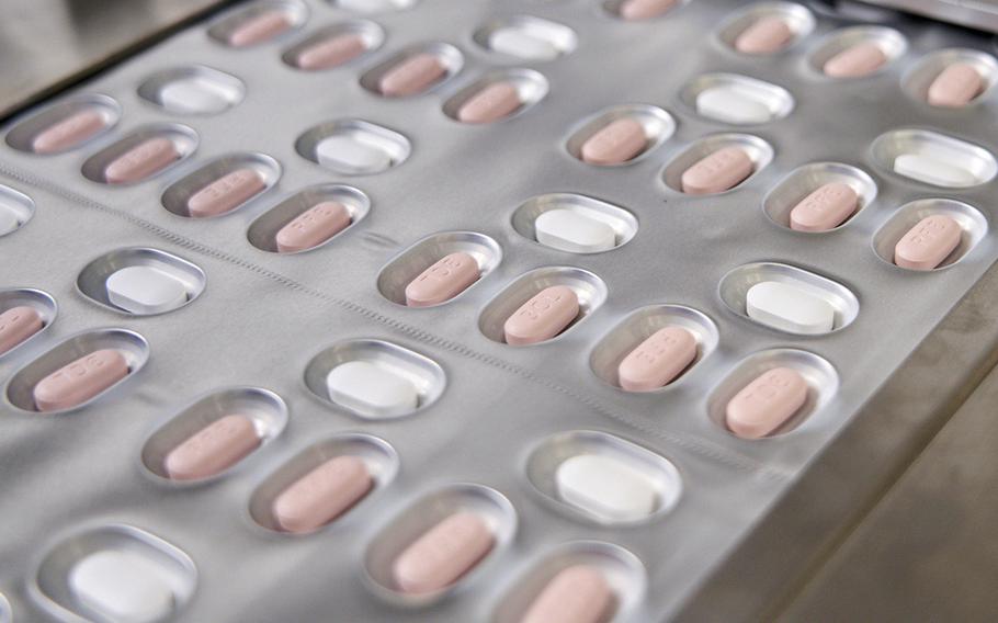 This image provided by Pfizer in October 2021 shows the company’s COVID-19 Paxlovid pills.